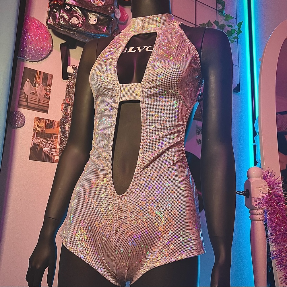 Iheartraves rainbow holographic silver festival bodysuit medium